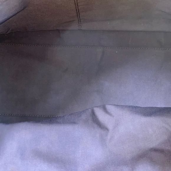 Authentic Tods Yellow Leather Tote Bag - Picture 14 of 16